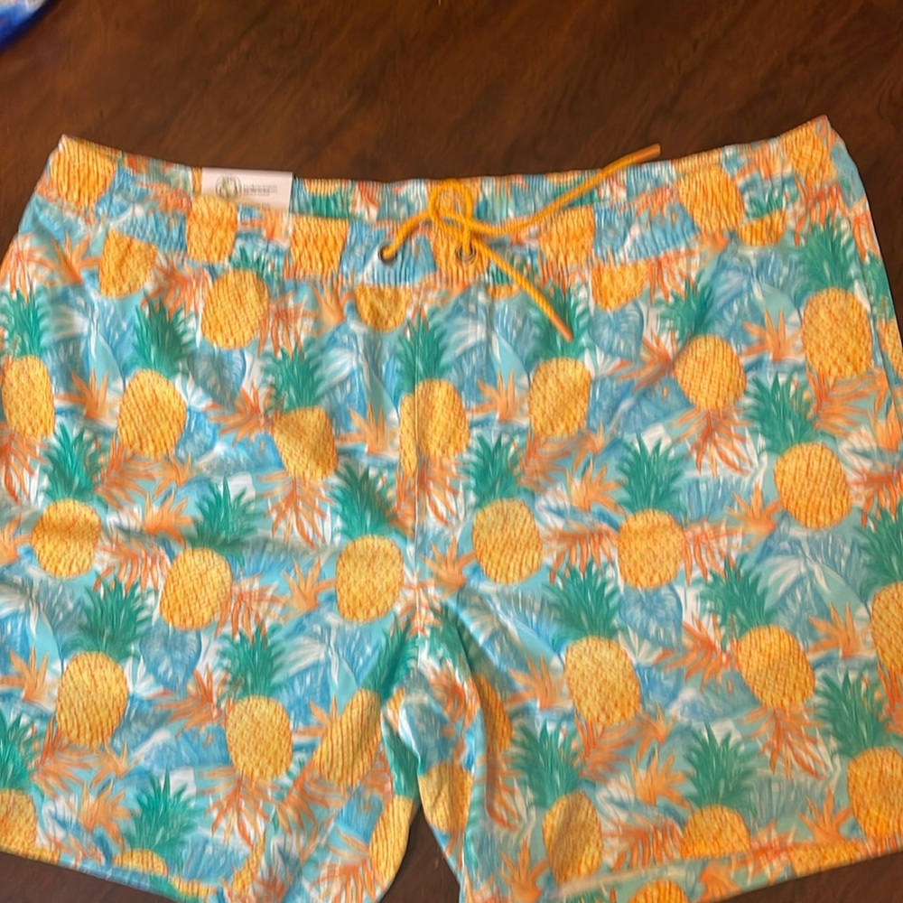 Men’s swim trunks